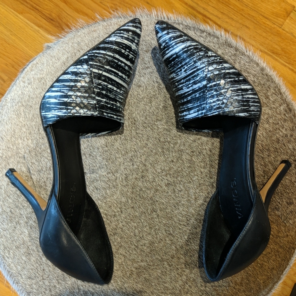 Vince striped Claire d'orsay pumps
